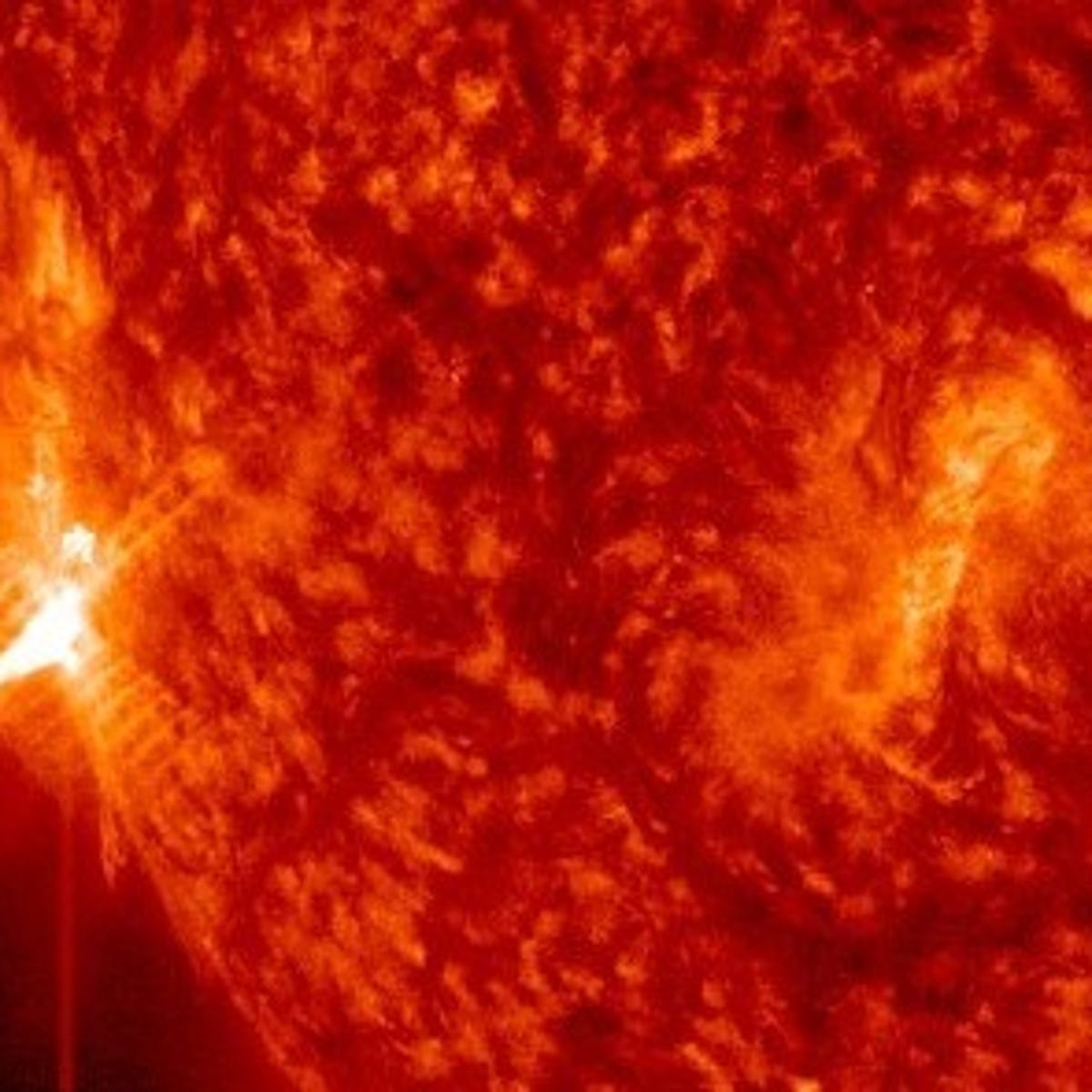 Sun Unleashes Intense X-Class Solar Flare, With More Blasts Expected - CNET