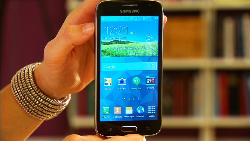 Compact, budget Samsung Galaxy Avant rocks Android 4.4