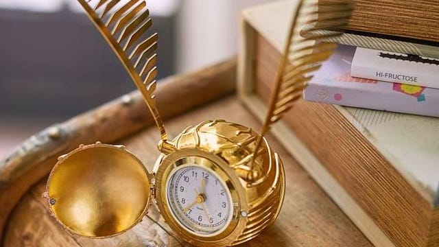 harry-potter-golden-snitch-clock-o