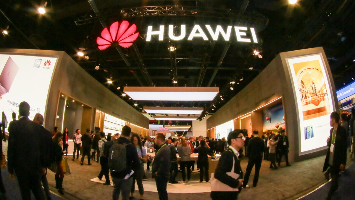 007-big-booths-of-ces-2019-central-hall-lvcc