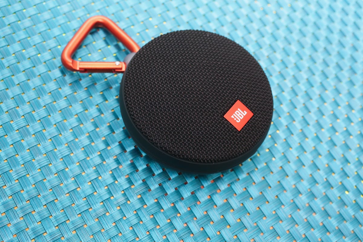dejligt at møde dig samling mudder Get a JBL Clip 2 waterproof Bluetooth speaker for $34.99 - CNET