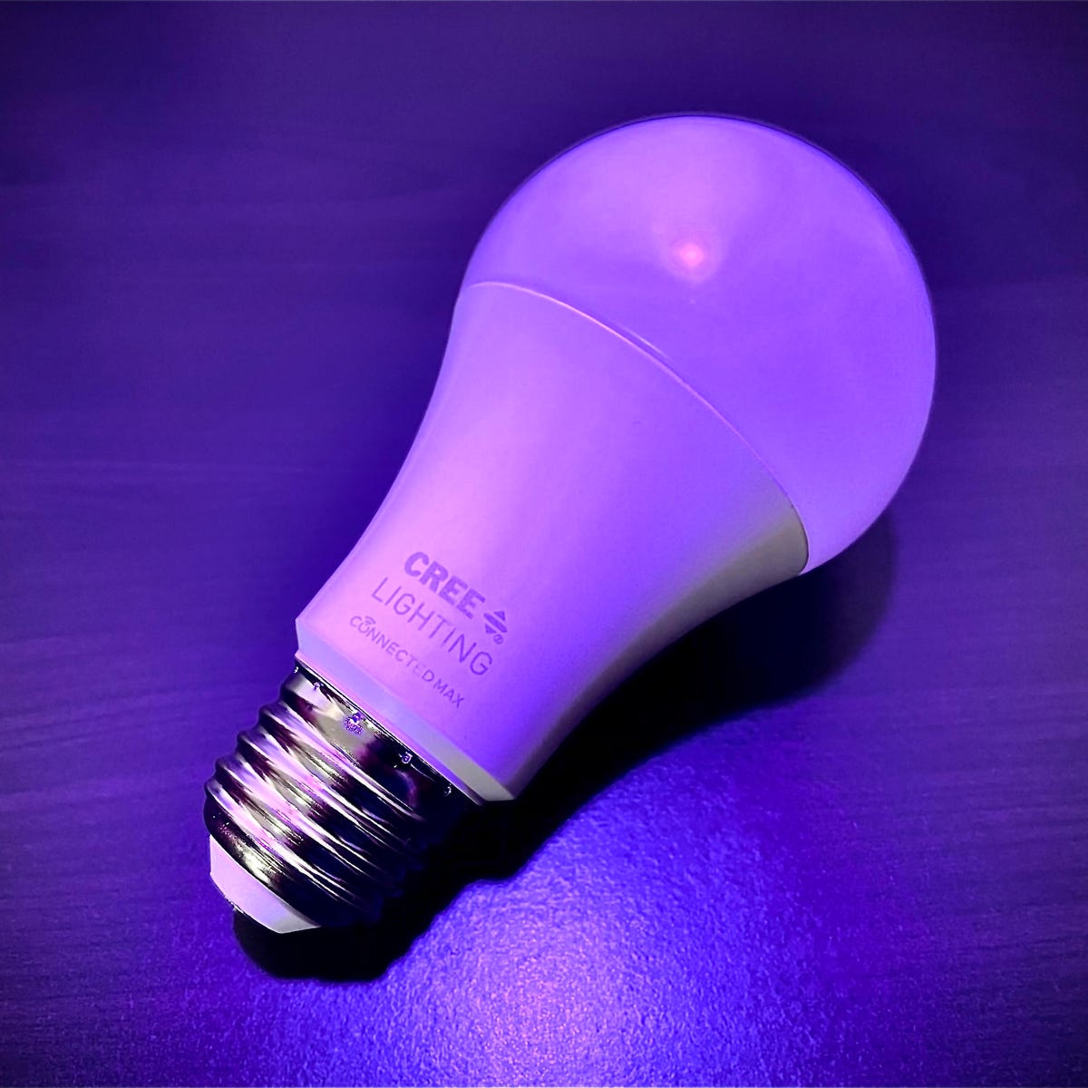 Cree Connected Max LED review: Smart, color-changing light for