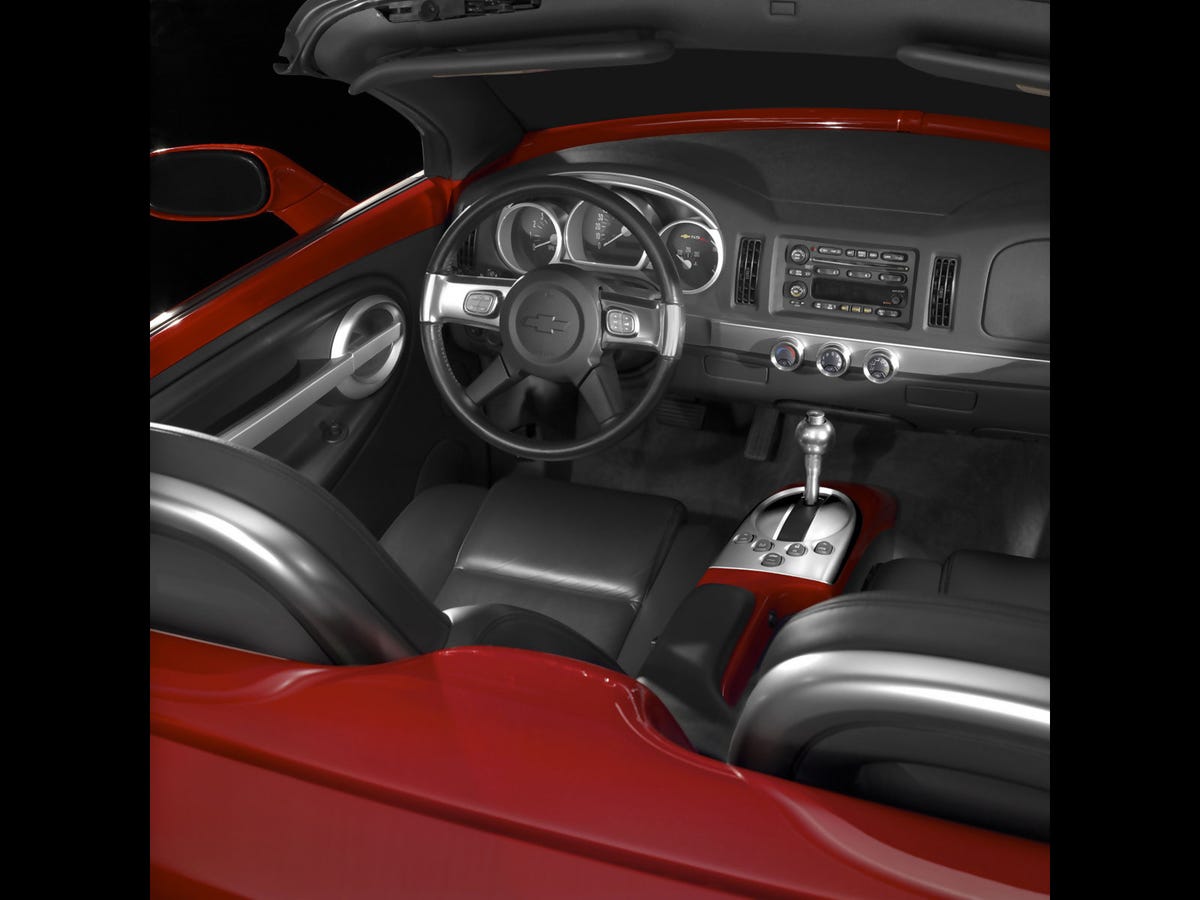 2005 Chevrolet SSR interior