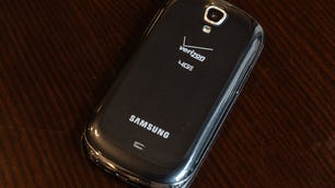 Samsung-Galaxy-Stratosphere-II-35536652-9728.jpg