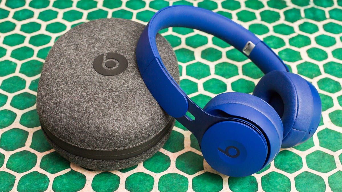 fisk og skaldyr Grand kemikalier Get Beats Solo Pro wireless headphones for a (new) all-time-low $135 - CNET