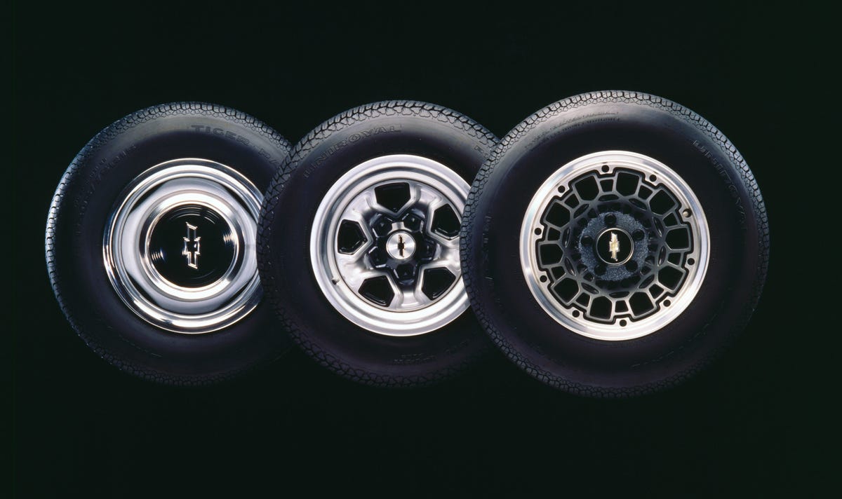 1990-chevrolet-s-10-blazer-wheels