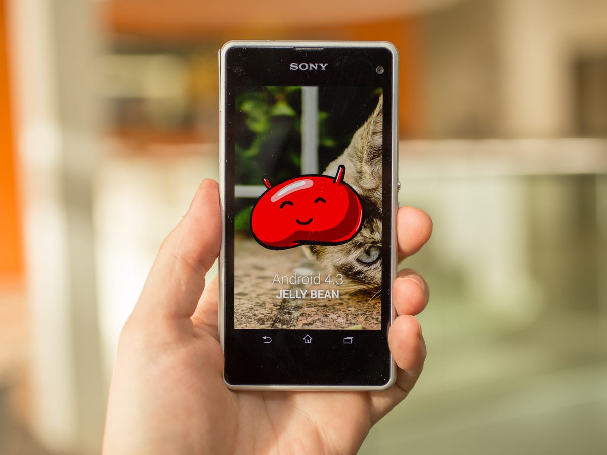 rietje Sympton gerucht Sony Xperia Z1 Compact review: The best small Android phone to buy right  now - CNET