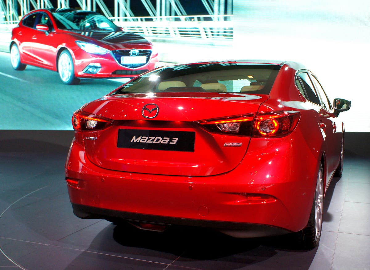 05-Mazda3-004.jpg