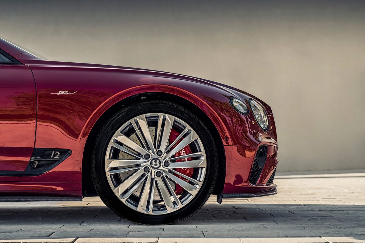2022-bentley-continental-gt-speed-ruby-red-12