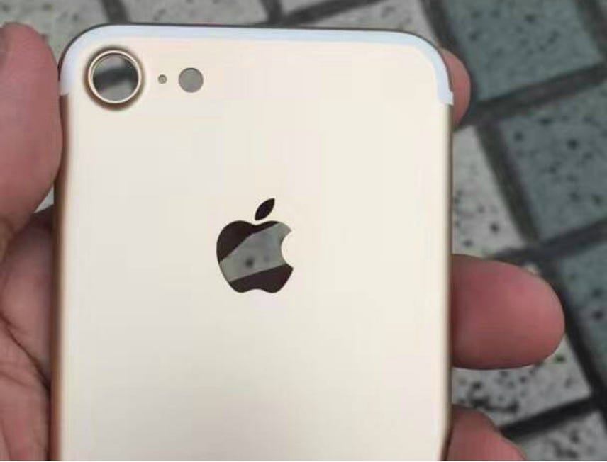 More iPhone 7 details, Apple Watch 2 rumors, Snapchat shows, No Man's Sky lands today