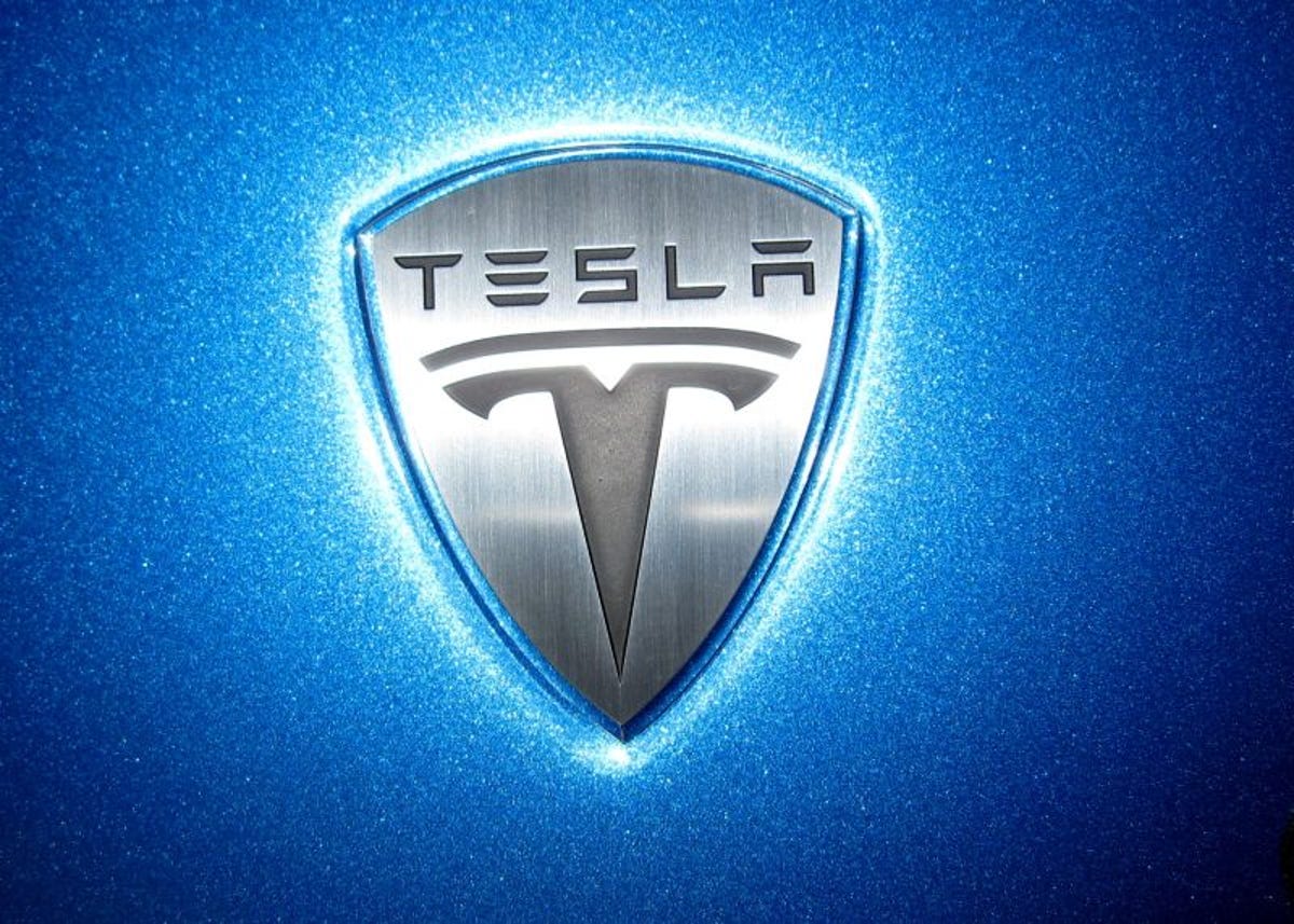 Tesla1124-1.jpg
