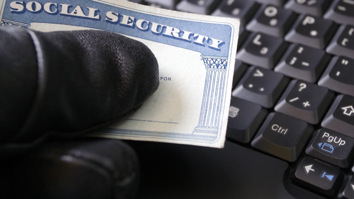Criminal with Social Security Card