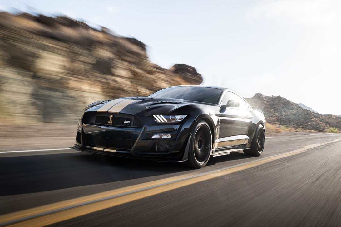 2022 Mustang Shelby GT500-H driving with motion blur