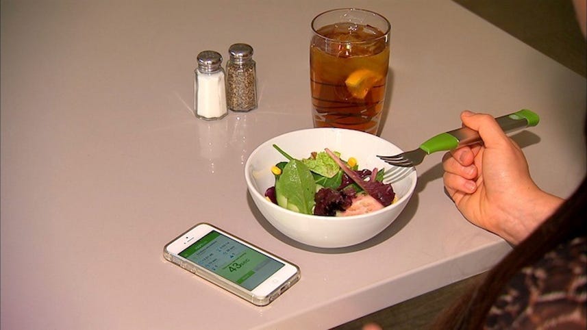 Vibrating fork, smart scale could help you eat healthier