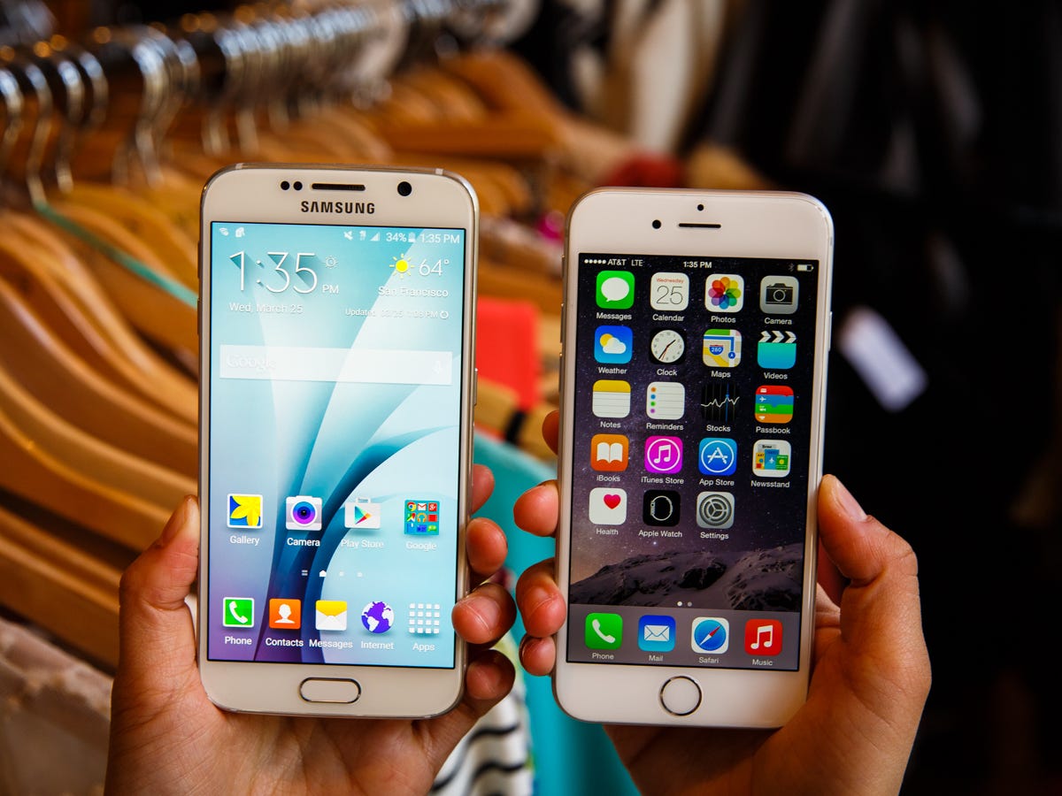 Что лучше айфон 15 или самсунг s24. Iphone 6s vs Samsung Galaxy s6. Galaxy s6 vs iphone 6. Iphone 6s vs Samsung j2. Айфон с самсунгом на одном фото.