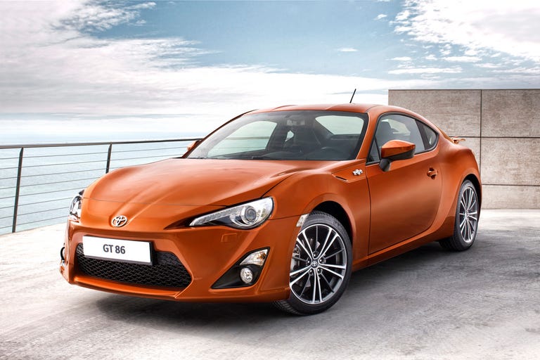 Production Toyota GT 86 officially announced