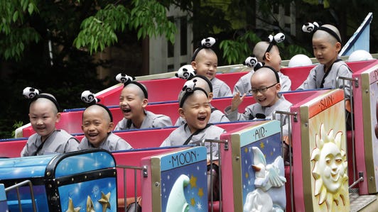 Korean Little Monks Make Visit To Everland Amusement Park