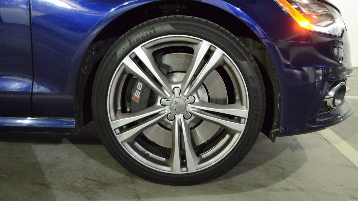 Audi S6's 20-inch wheels