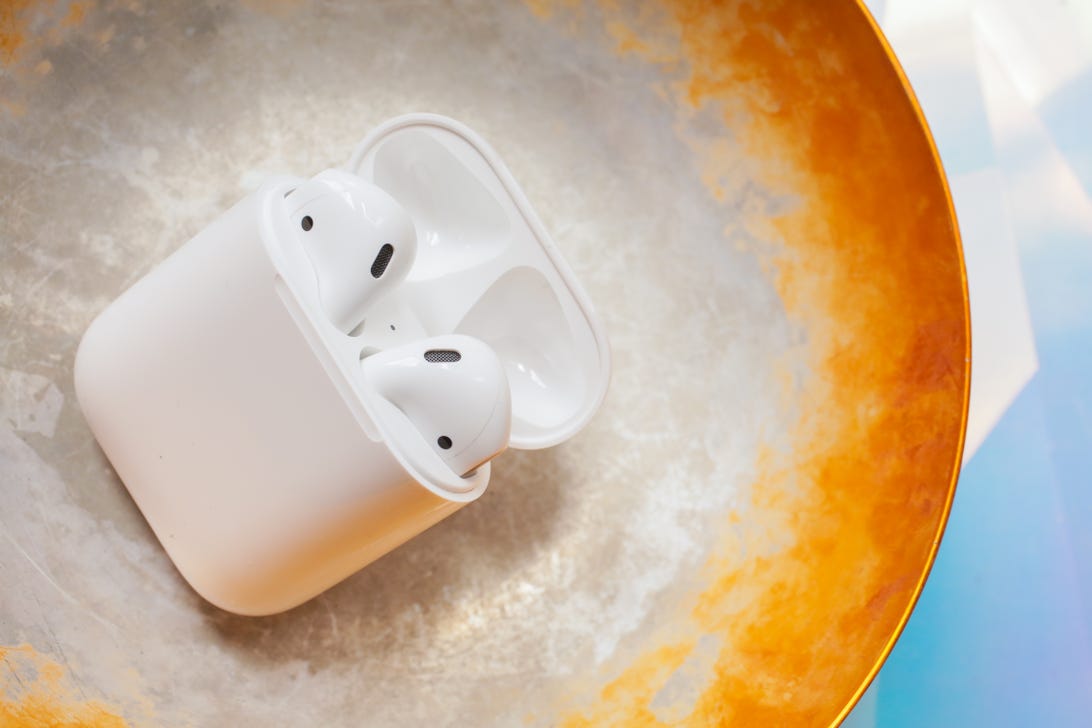 Apple reportedly plans high-end AirPods, new HomePod for 2019