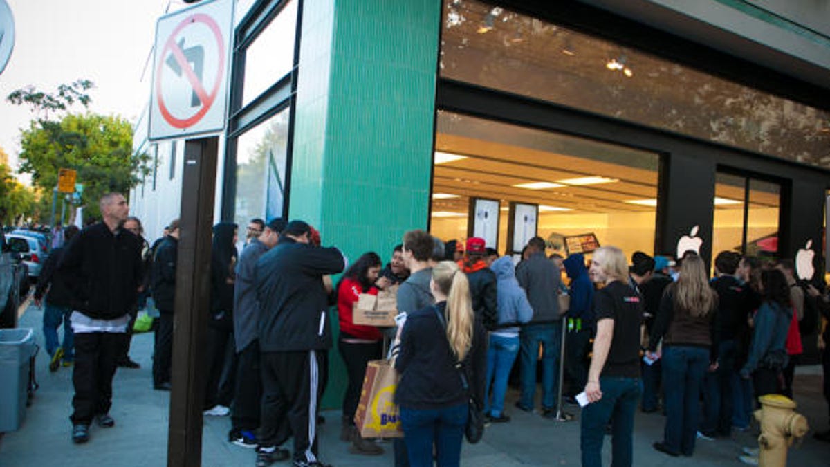Eager iPhone 5 buyers wait outside Apple's Palo Alto store early Friday morning.