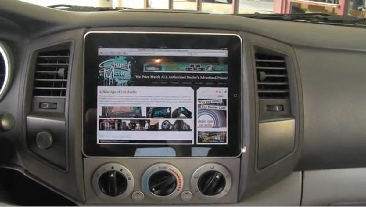 The guys at Sound Man Car Audio have installed an iPad into their dashboard.