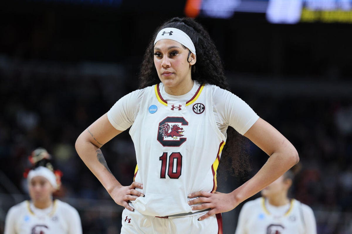 Kamilla Cardoso of the South Carolina Gamecocks stands with hands on hips
