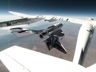 <p>&nbsp; SpaceShipTwo Unity Released From VMS Eve for Second Glide Flight in New Mexico</p>