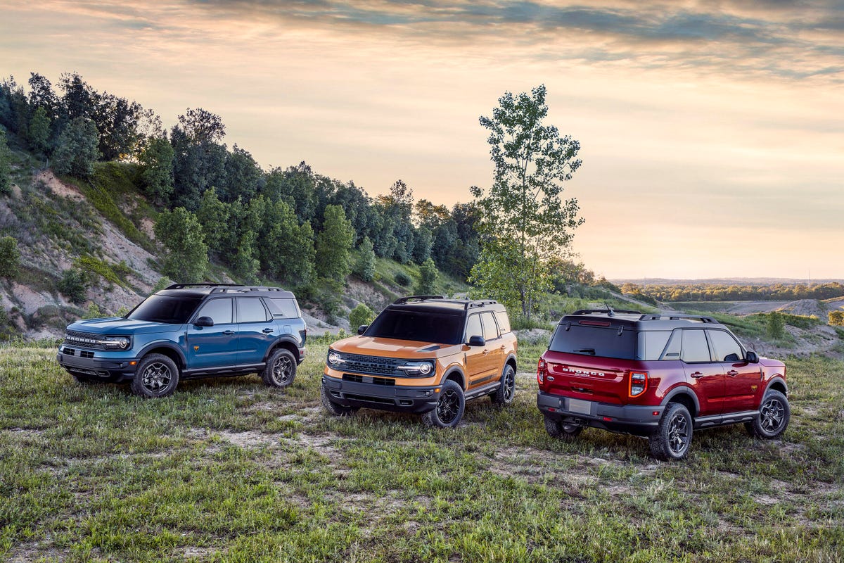 2021 Ford Bronco Sport family - blue, yellow, red