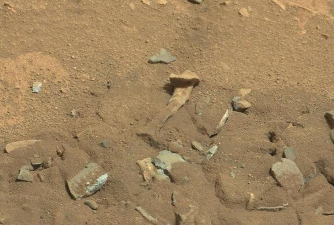 Mars Rover Found Incredible Mysterious ROCKS And Fascinating Area on Mars Surface