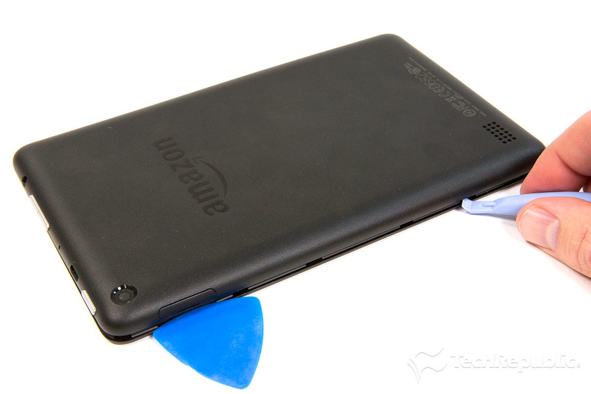 Amazon Fire teardown: Removing the back cover