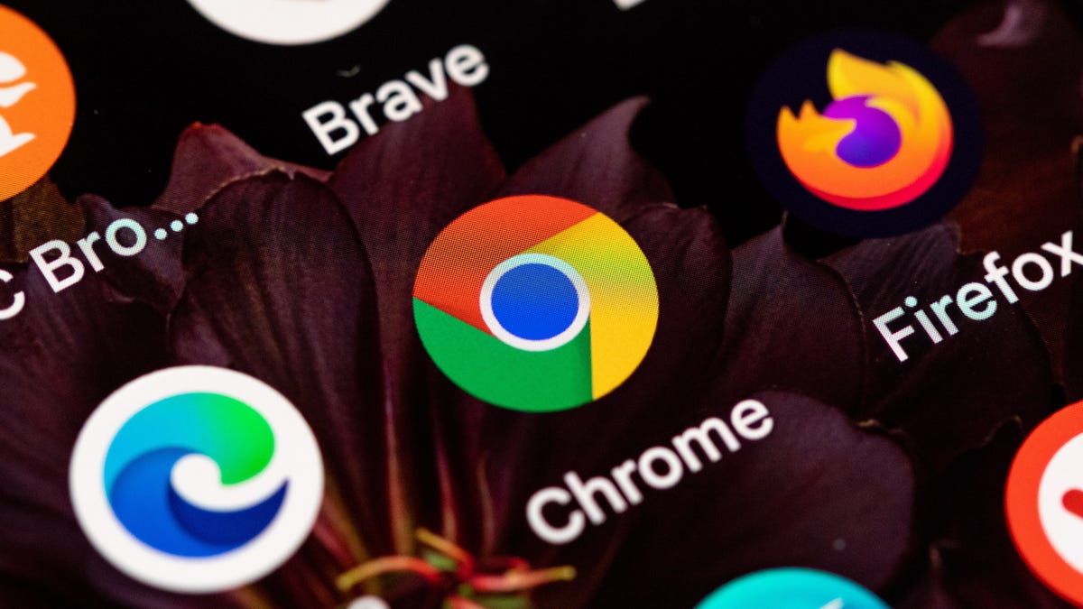 a Google Chrome browser icon on an Android phone
