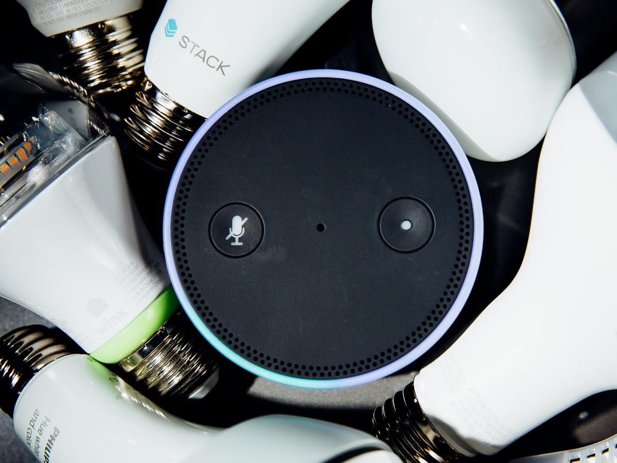 Gøre en indsats Skulptur trend Here are the smart bulbs that work with Alexa - CNET