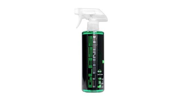  Meguiar's Ultimate Glass Cleaner & Water Repellent