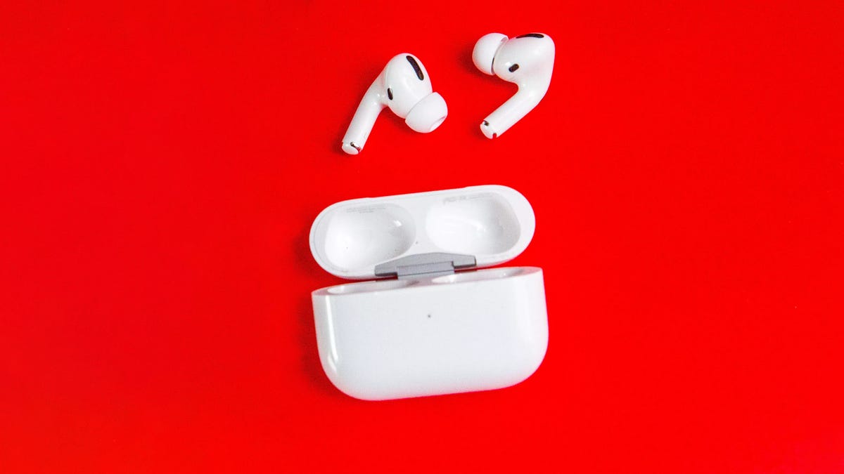 apple-airpods-pro-red-background.png
