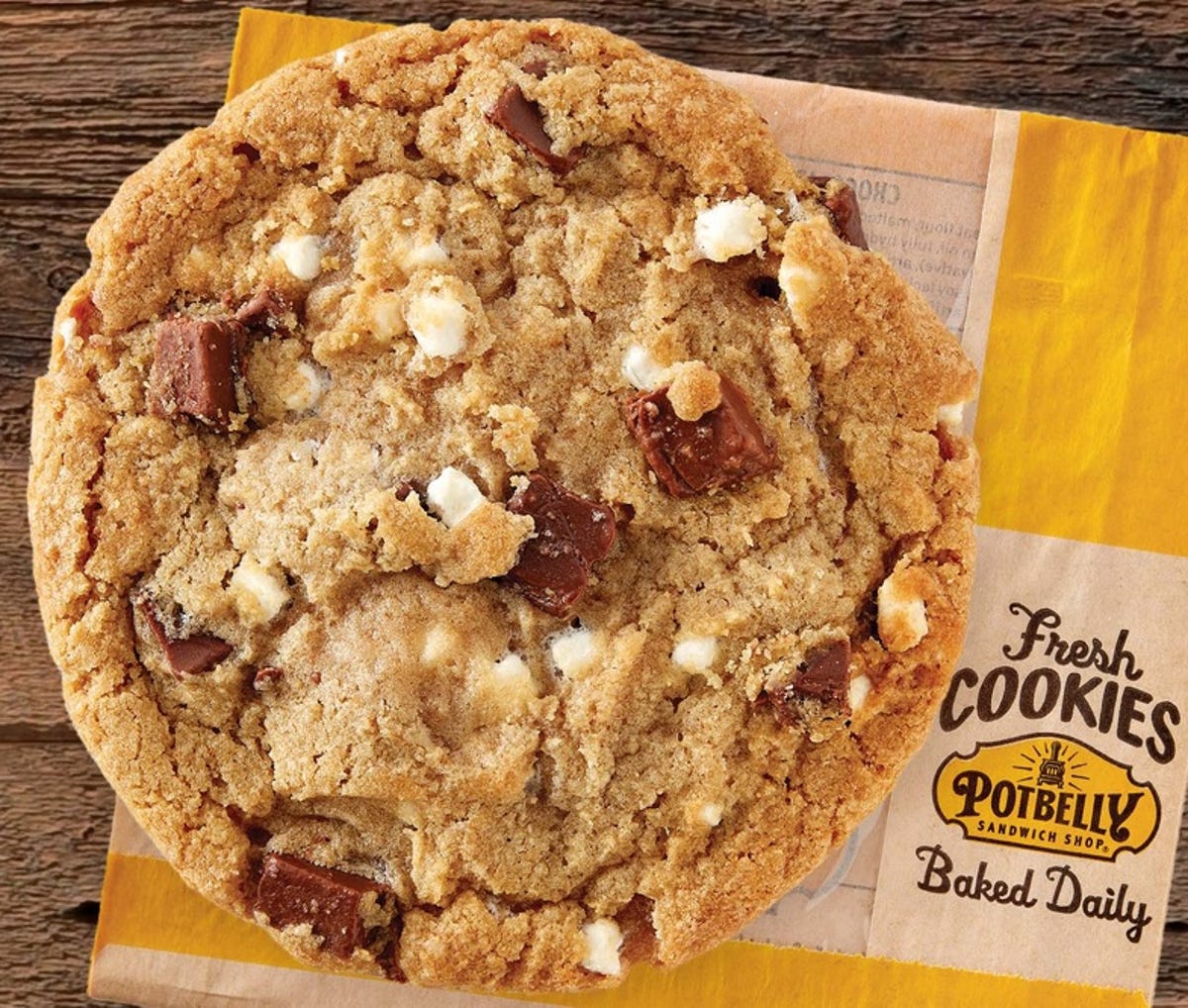 potbelly-bakes-new-smores-cookie