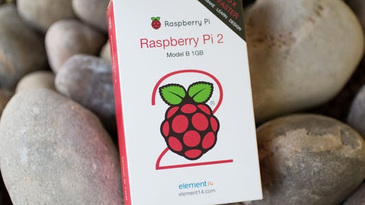 raspberry-pi-2-model-b-unboxing-1.jpg