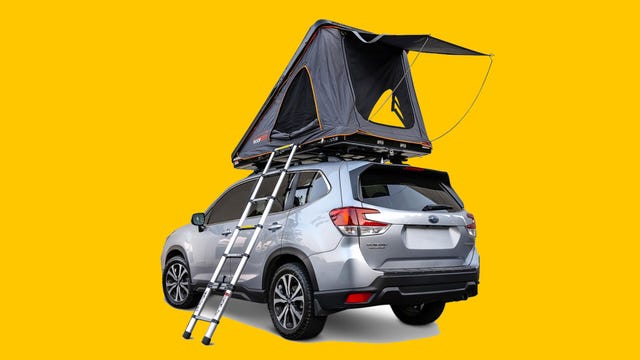 Roofnest Sparrow Eye rooftop tent mounted on top of Subaru SUV