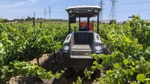 The First Smart Electric Tractor Makes More Sense Than Cars With the Same Tech