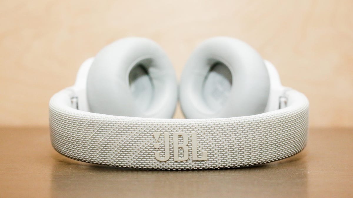 JBL 650BT Active Noise Cancelling Headphones