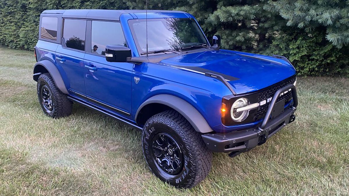 2021 Ford Bronco First Edition for auction