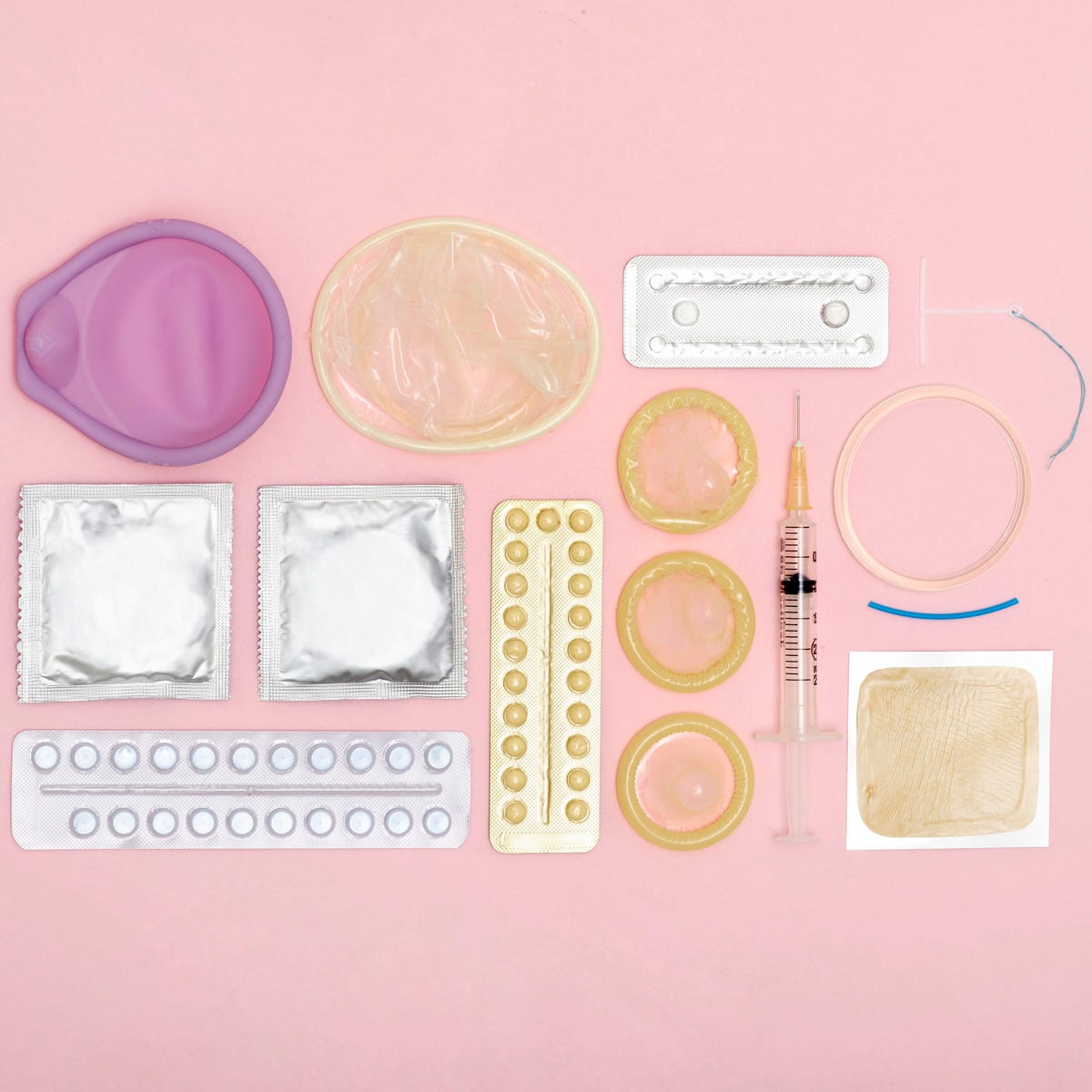 Birth Control Sponge: Effectiveness, & How It Works