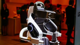lg-robot-exoskeleton-ifa-2018-product-photos-2