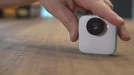 Video: Let Google Clips take the photo while you play with your kid