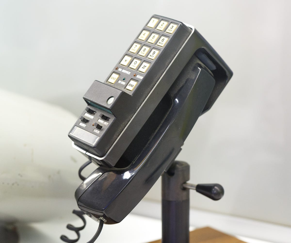 Bell Labs' 1978 prototype mobile phone tested in Chicago, Illinois. The Advanced Mobile Phone Service (AMPS) program was based on a Bell Labs research paper from 1947 by Douglas Ring.