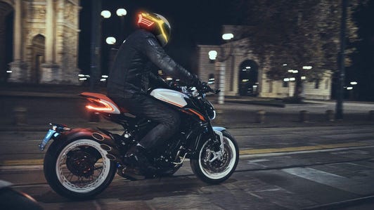 Tali smart motorcycle helmet