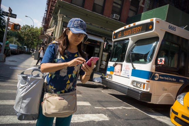 Texting and walking in NJ may get you a fine