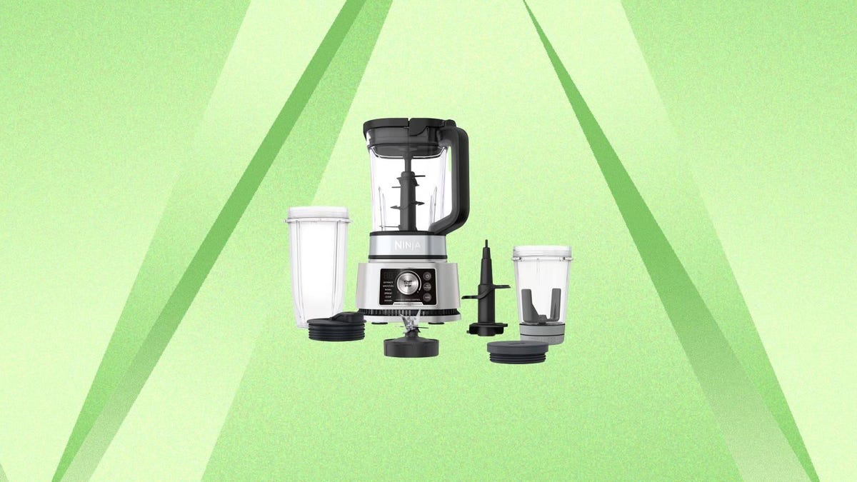 The Ninja Foodi Power Blender and Processor System is displayed against a green background.