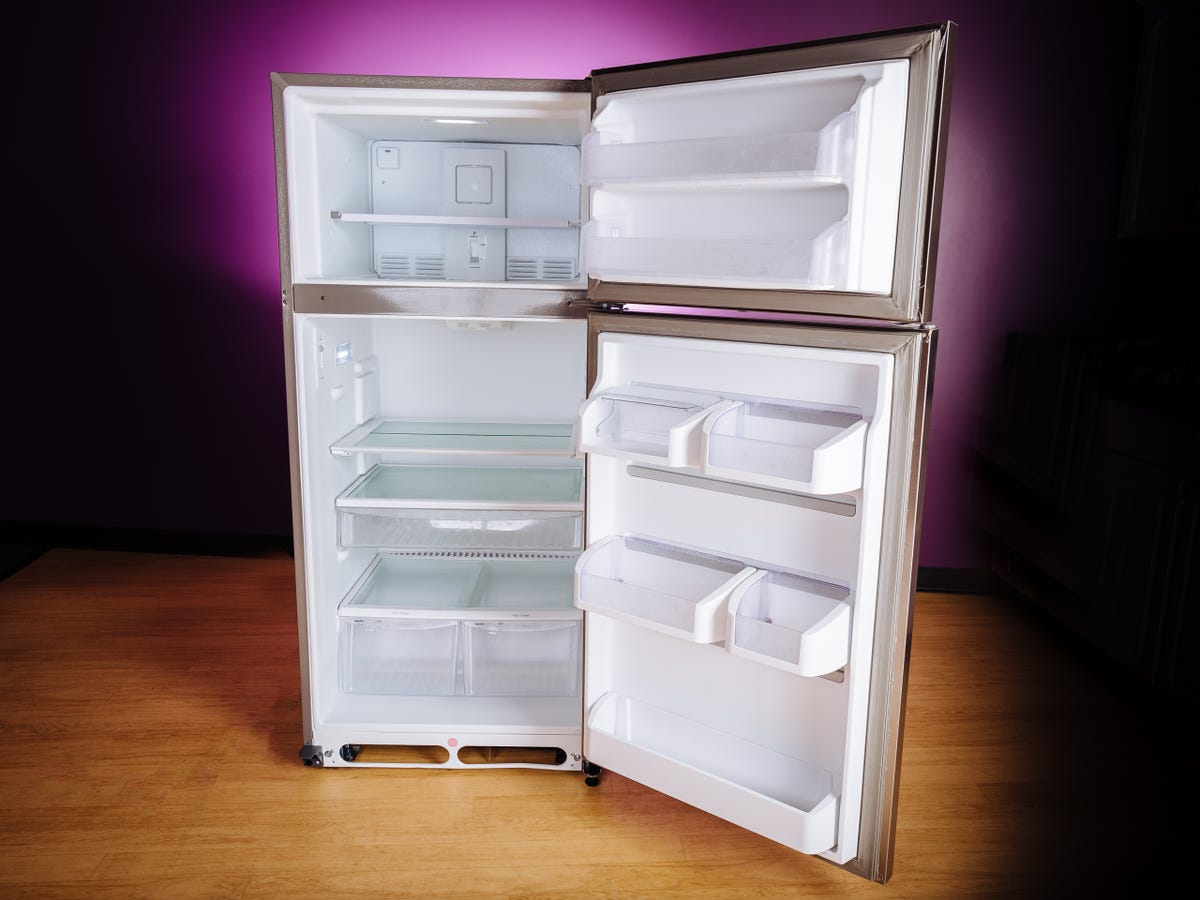frigidairefght1846qftopfreezerrefrigerator-product-photos-1.jpg