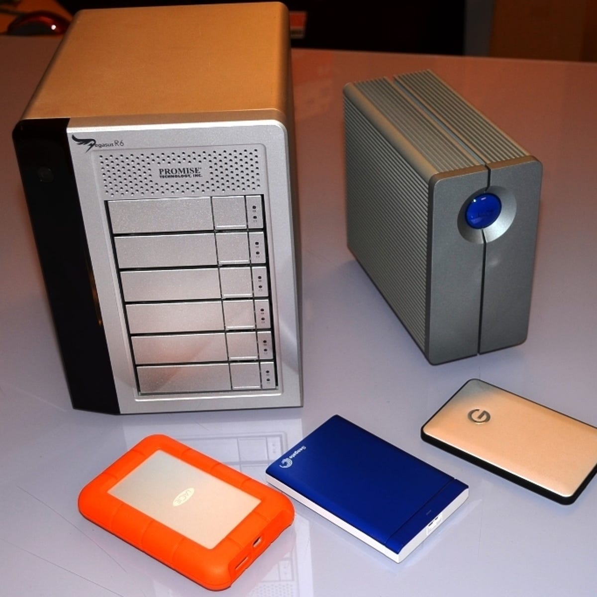What is a NAS Drive? (External Hard Drive VS. NAS Explained) 