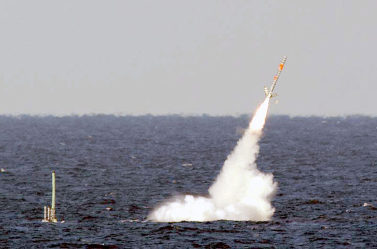 cnet-submarines-tomahawk-missile.jpg